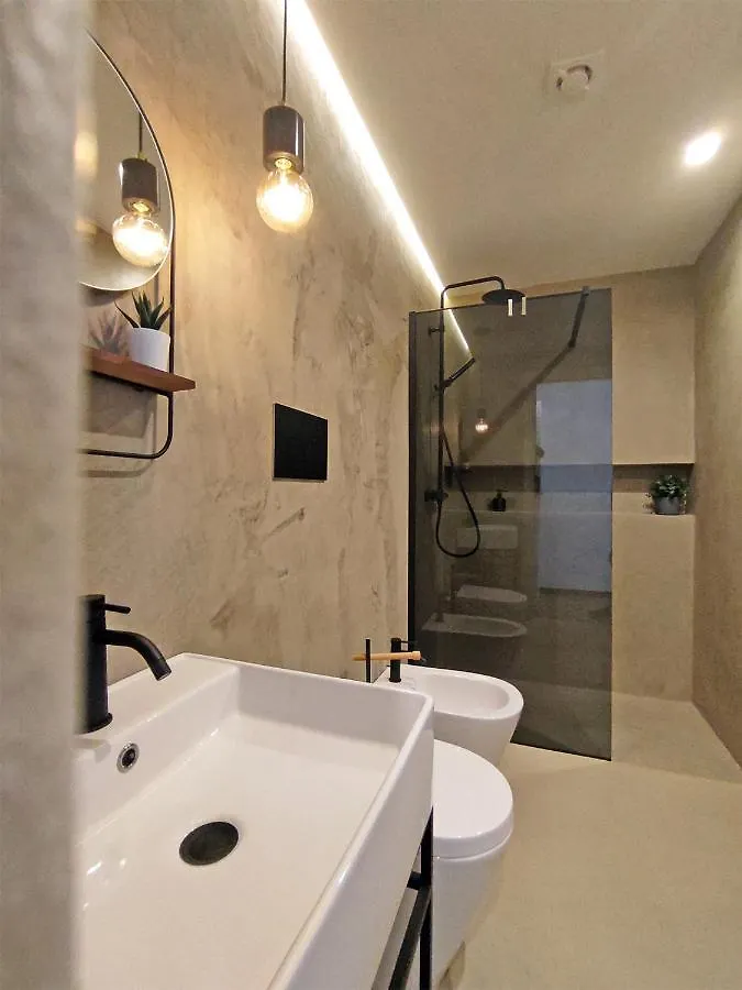 Bassi77 - Rooms & Apartments Trapani