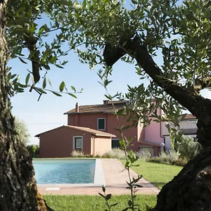 https://podere-il-quadro.it-tuscanyhotel.com
