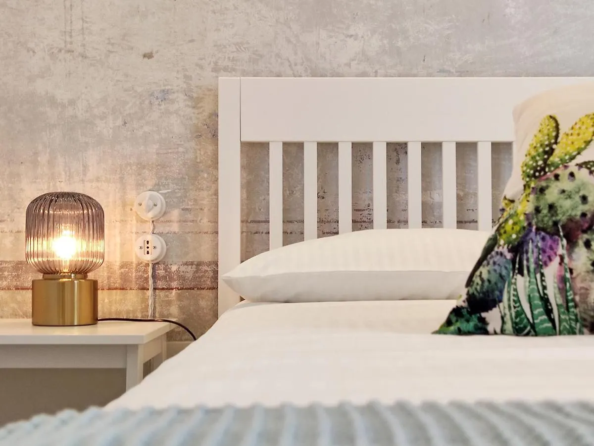 Bassi77 - Rooms & Apartments Trapani