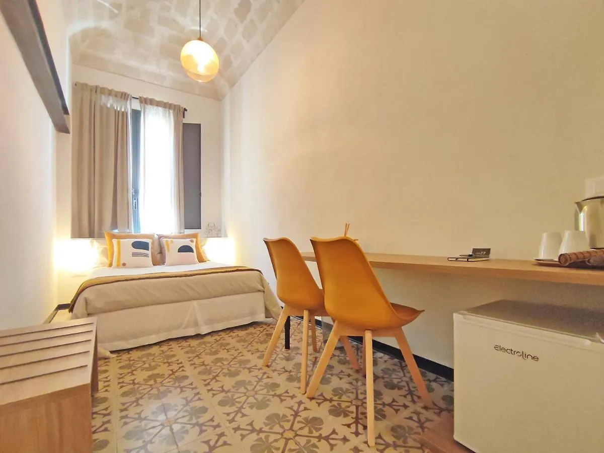 Bassi77 - Rooms & Apartments Trapani Italy