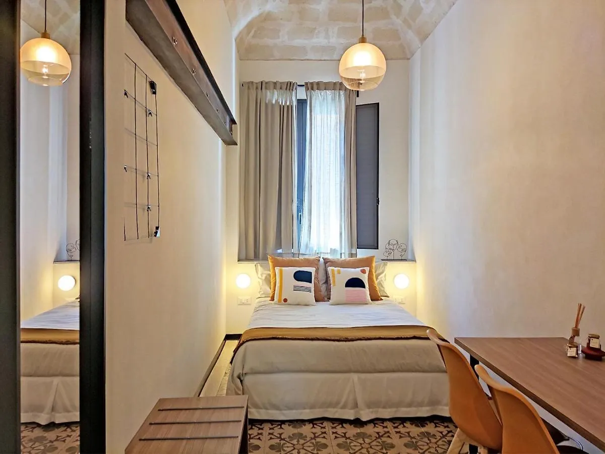 Bassi77 - Rooms & Apartments Trapani